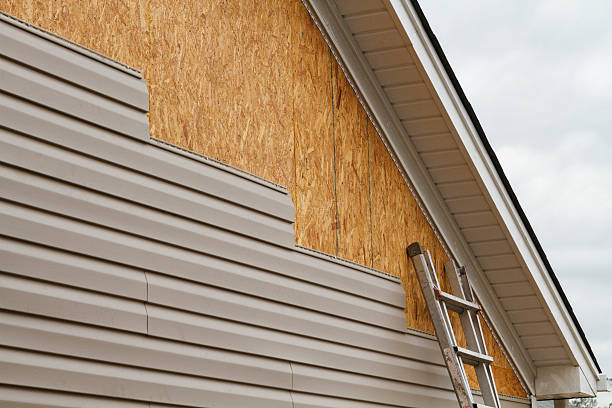 24/7 Emergency Emergency Siding Repair experts in Summerfield, NC